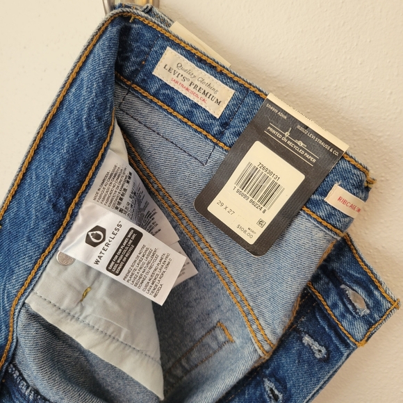 NWT Levi's Ribcage Straight Ankle Jeans, Distressed, After Love, Size 29x27 - Picture 4 of 15